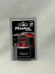 Master Lock Padlock 141DLF Covered Aluminium Solid Body, 1.5" Shackle (2 Keys)