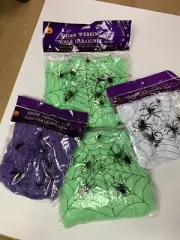 CREEPY SPIDER WEBBING Lot includes PLASTIC SPIDERS * HALLOWEEN DECORATION * NEW