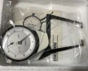 Fowler 52‑554-203 Deluxe External Dial Caliper Gage, .8-1.6" Range, .0005"