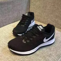 在飛比找蝦皮購物優惠-NIKE AIR ZOOM VOMERO 14 黑 慢跑鞋 