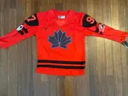 New RED NIKE Team CANADA Hockey Lrg Jersey Connor McDavid 2022 Bejing Olympics
