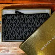 NWT Michael Kors Jet Set Large Zip Clutch Wristlet Wallet Black Silver Gift box