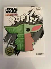 New Disney Star Wars The Mandalorian Pop It! Grogu-GLOW IN THE DARK Brand New