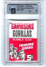 VINTAGE 1967 GARRISON'S GORILLAS LEAF SEALED PACK GAI GRADED 7 NM