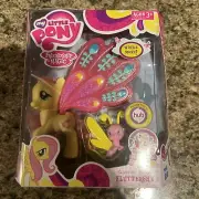 My Little Pony Glimmer Wings Fluttershy, Vintage 2011, Hasbro NIB