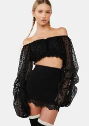 [dELiA*s by Dolls Kill] Tug My Heartstrings Puff Sleeve Top