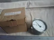 Dobbie Wika Pressure Gauge 0-2500kPa R22 1/4" Flare Rear Panel Mount