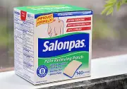 Salonpas Patch Pain Relieving - Made in Japan 10 packs 200 Patches