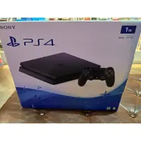 在飛比找蝦皮購物優惠-【阿甘愛電玩】 二手 Sony PlayStation 4 