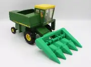 No. 443 Four-Row Corn Head for John Deere 6600 Combine by Ertl - 1970s