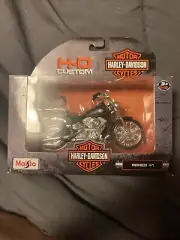 MAISTO Harley Davidson H-D Custom Series 41 1984 FXST Softail Die Cast Model