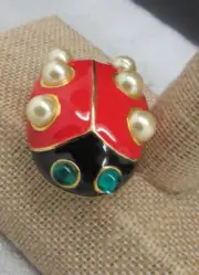 KENNETH J LANE KJL ENAMEL PEARL CRYSTAL LADYBUG BROOCH PIN Book Piece Nib