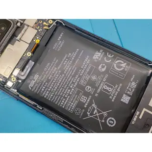 三重華碩手機維修 ZENFONE6 電池更換 ZS630KL ASUS手機電池更換 C11P1806 充電孔維修
