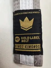 Kingz gold label V2 kids grey belt with white stripe M2