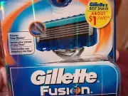 Gillette FUSION proglide 4 cartridges 5 blades on each cartridge BRAND NEW SEALD
