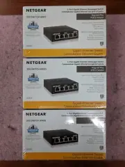 3x NETGEAR GS305-300PAS 5-Port Gigabit Ethernet Unmanaged Switch *NEW* | C147*