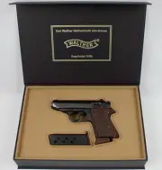 PISTOL GUN PRESENTATION CUSTOM DISPLAY CASE BOX №1 for WALTHER PPK 7,65 .32 .380