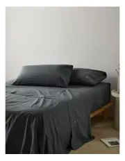 [Vue] Stonewashed Cotton Flat Sheet in Iron