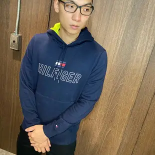 美國百分百【全新真品】Tommy Hilfiger 連帽長袖 T恤 帽T TH 男 Logo 深藍 S號 BG57