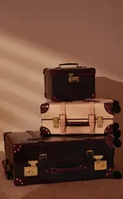 [Globe-Trotter] Exclusive Centenary Large Check-In Case