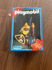 Playmobil 4953 Gnome Toy Set Knight Dwarf Yellow Black Shield NEW FACTORY SEALED