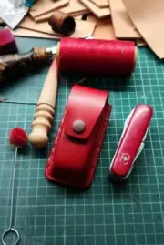 Victorinox Swiss Army Knife Leather Sheath Leather Belt Case Red, Custom Made