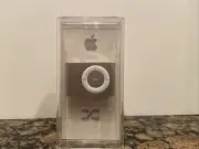 Apple iPod Shuffle MA564LL/A 1GB 2nd Generation Clip On New Sealed