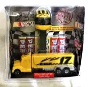 PEZ NASCAR MATT KENSETH GIFT SET BOX SLIGHTLY FLAWED