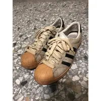 在飛比找蝦皮購物優惠-adidas 蛇紋 白蛇