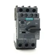 Siemens 3RV2011-1DA15 Sirius Circuit Breaker, 3-Pole, 2.2-3.2A, 20-690V