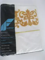 Fieldcrest Percale Perfection King Size Pillow Cases Raised Gold Embroidered