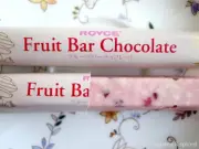 Royce Fruits Bar Chocolate Berry& Mix Dry Fruits 6 pcs a Box ship from NYC