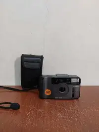 在飛比找Yahoo!奇摩拍賣優惠-Konica Big Mini Super Zoom 傻瓜相