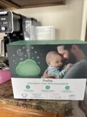 NEW Pure Baby Ultrasonic Cool Mist Humidifier with Light, Color Cloud Design