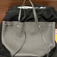 在飛比找PopChill優惠-[二手] Celine phantom medium cab