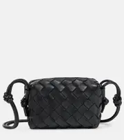 [Bottega Veneta] Bottega Veneta Candy Loop leather camera bag One Size black