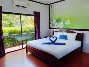 董里市中心獨棟住宅套房 - 45平方公尺/1間專用衛浴Blue Orchid Resort