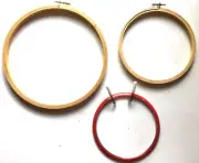 Lot of 3 NEW Needlework Framing Hoops - (Set of 3) 2 Wood 1 Plastic - 5#,6#,8#