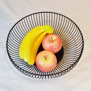 【YU Living】鐵製線條造型水果籃 置物籃 收納籃 (黑色) [折扣碼現折]