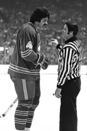 Jerry Korab Of The Buffalo Sabres 1970s Old Ice Hockey PHOTO 2