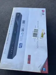 LG Blu-Ray Disc Media Video Network CD Player BD530 Factory Sealed Box NOS