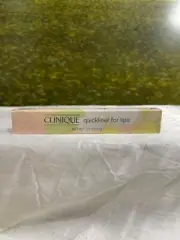 Clinique .3g Quickliner for Lips pencil in 09 Honey Stick (new with box)