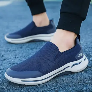 【適合矮個子】增高3cm！斯凱奇/Skechers GOWALK Archfit 男士新款厚底耐磨運動鞋 時尚休閒鞋