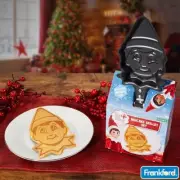 Elf on the Shelf Christmas Pancake Skillet Set Skillet & Pancake Mix Brand New