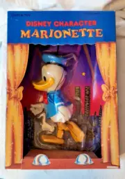 Vintage Disney Donald Duck Marionette Puppet Stage Included 1990 11“ Helm SEALED