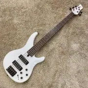 YAMAHA TRBX305 WH (White) Very popular entry model Active 5 string bass