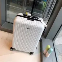 在飛比找Yahoo!奇摩拍賣優惠-【二手】RIMOWA日默瓦寸登機箱 旅行箱 拉桿箱