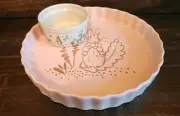 Set Of BEATRIX POTTER Peter Rabbit Pink Bakeware 9.5" Tart Dish & Ramekin NEW