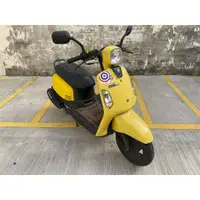 在飛比找蝦皮購物優惠-【幽浮二手機車】SYM Mii110 輕巧便宜代步小車 黑黃