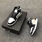 【頭層皮】AIR AJ1 MID 漆皮小黑金男女同款潮流籃球鞋852542-007 USLE